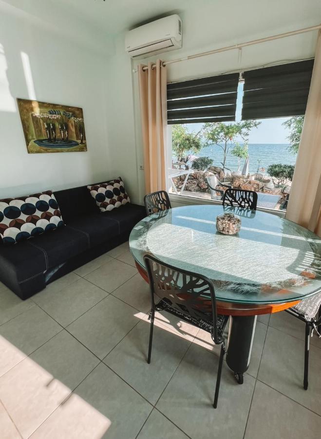 Apartamento Step To The Sea Nea Karvali Exterior foto